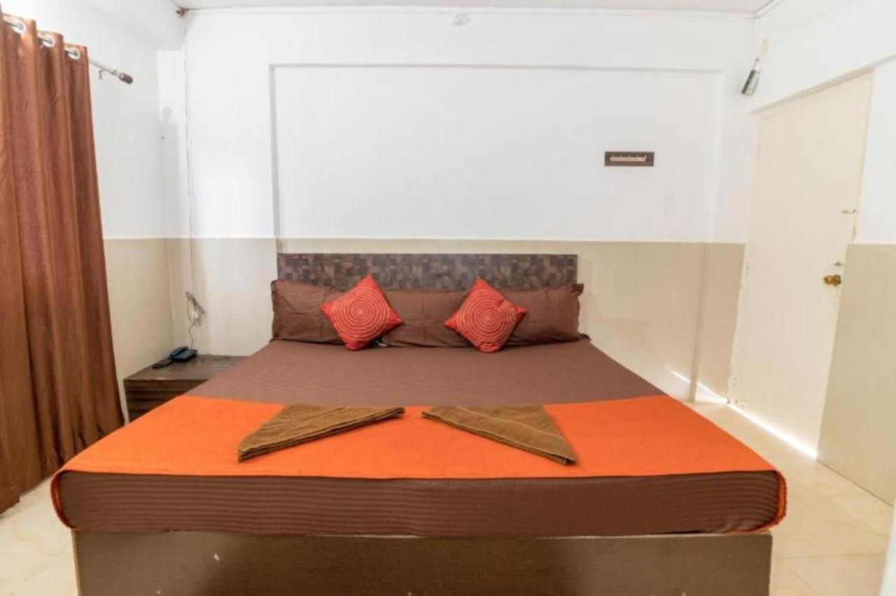 Grg Traveller Hotel ปณชี ภายนอก รูปภาพ