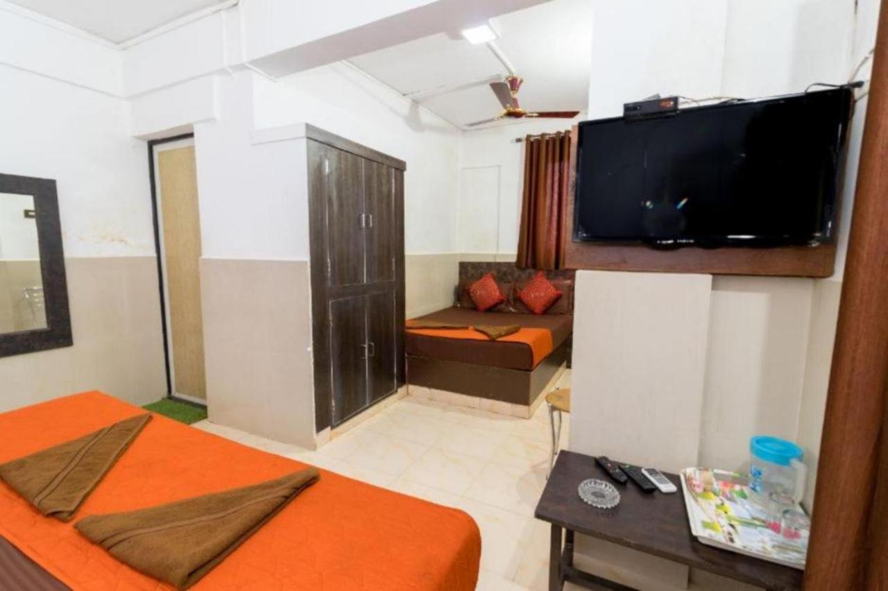 Grg Traveller Hotel ปณชี ภายนอก รูปภาพ