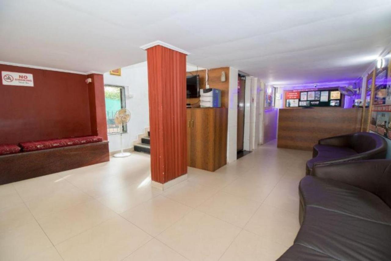 Grg Traveller Hotel ปณชี ภายนอก รูปภาพ
